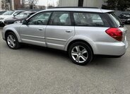 Subaru Legacy Kombi 3,0 l 180 kw