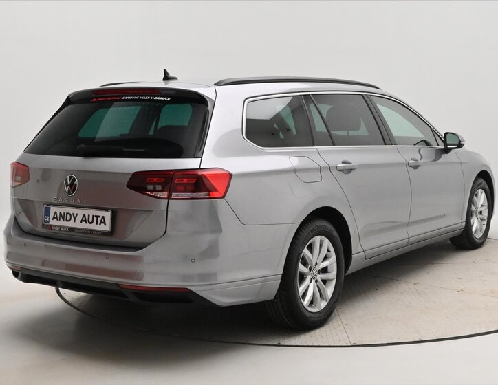 Volkswagen Passat Kombi 2,0 l 110 kw