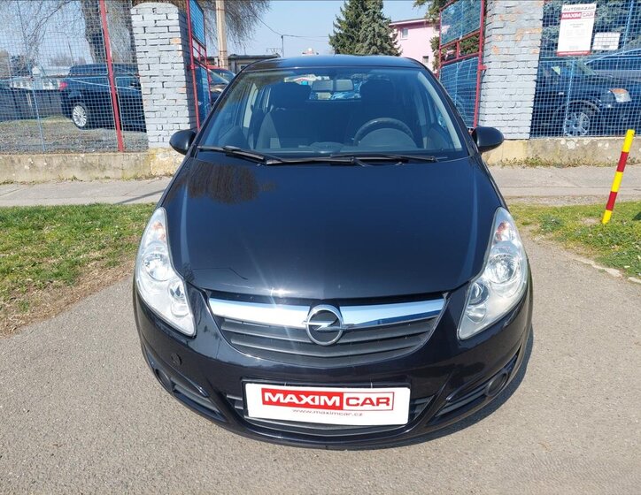 Opel Corsa Hatchback 1,2 l 51 kw