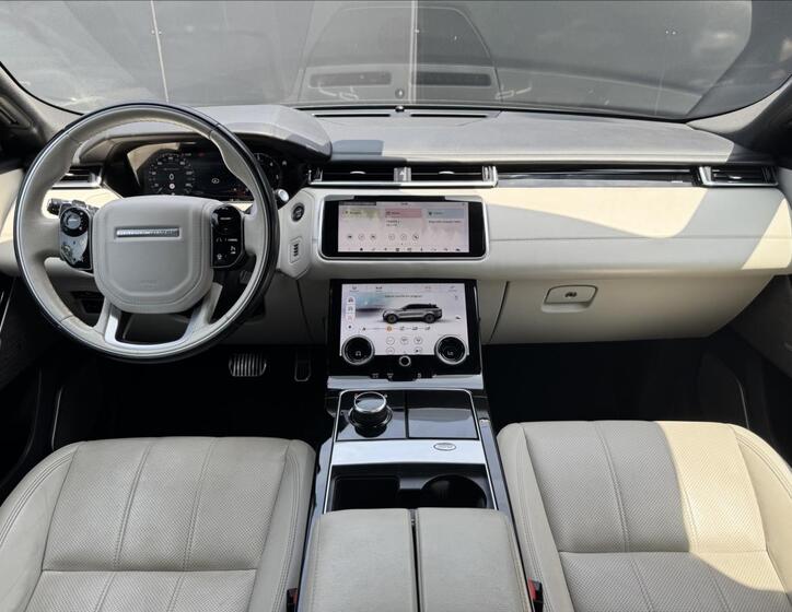 Land Rover Range Rover Velar 13