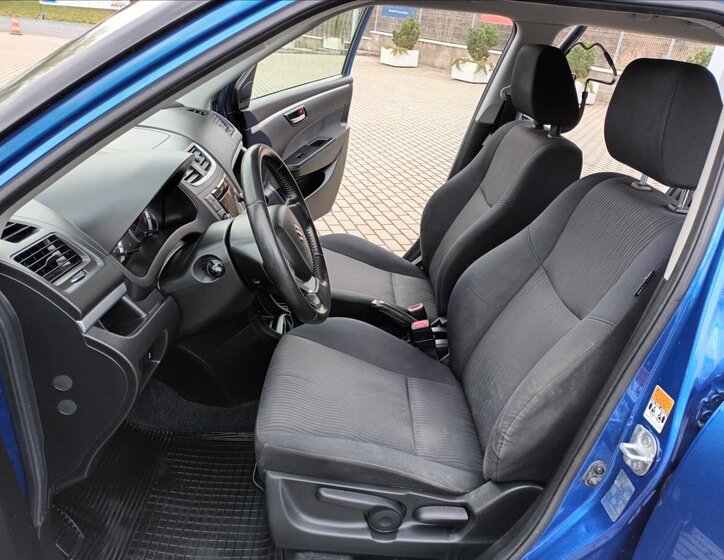 Suzuki Swift Hatchback 1,2 l 69 kw