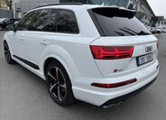 Audi SQ7 SUV / Terénní 4,0 l 320 kw