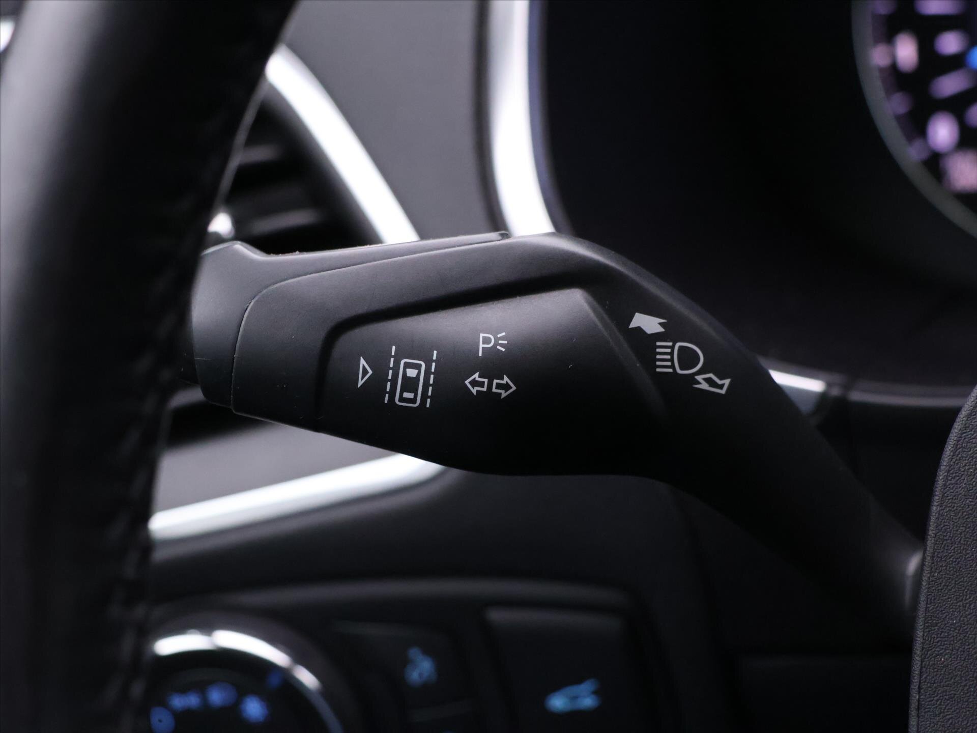 Ford S-MAX MPV 2,0 l 132 kw