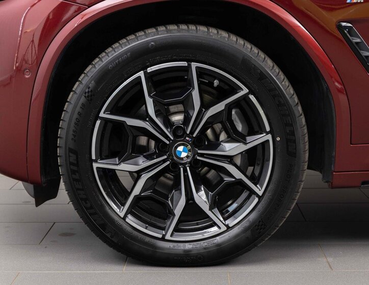 BMW X4 SUV / Terénní 3,0 l 210 kw