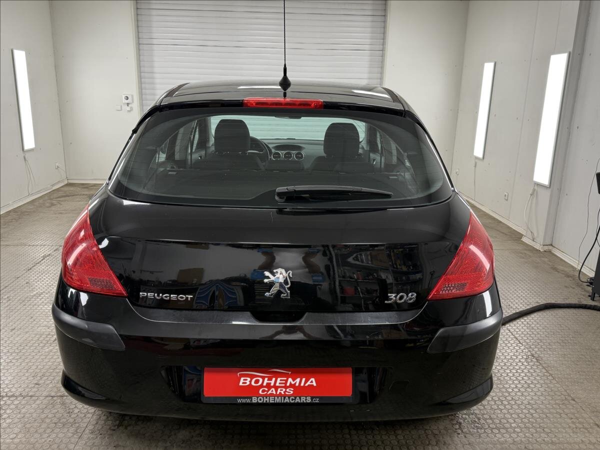 Peugeot 308 Hatchback 1,4 l 70 kw