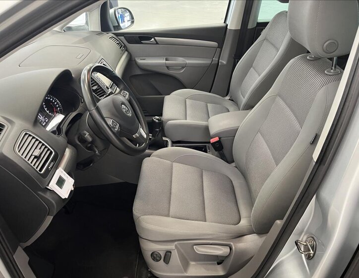 Volkswagen Sharan MPV 2,0 l 130 kw