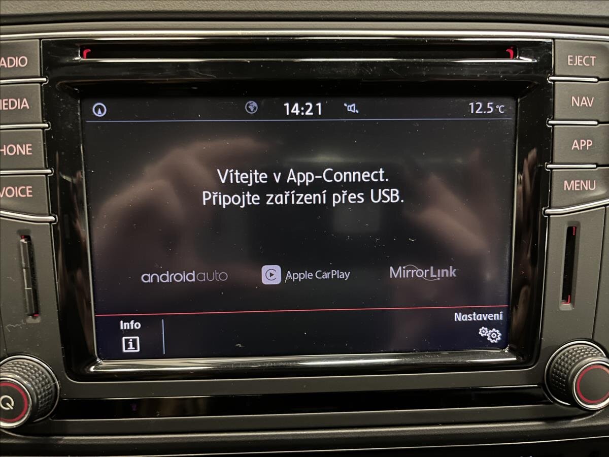 Volkswagen Multivan MPV 2,0 l 110 kw