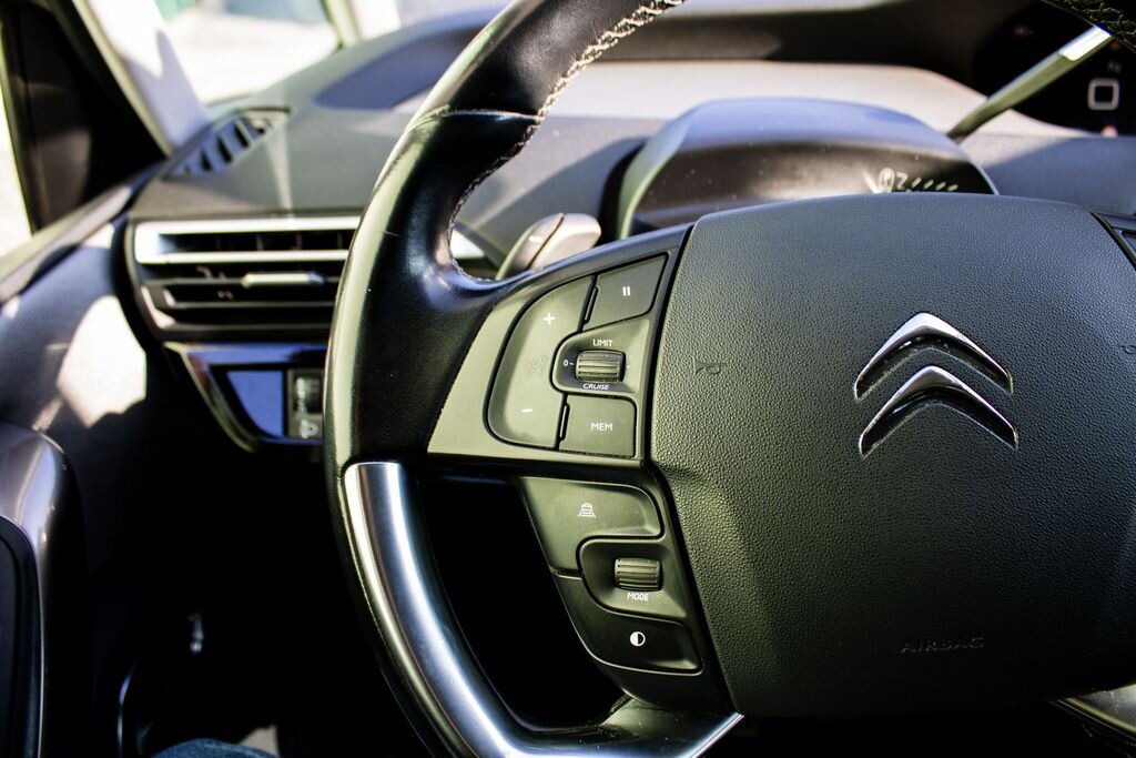 Citroën C4 SpaceTourer MPV 2,0 l 120 kw