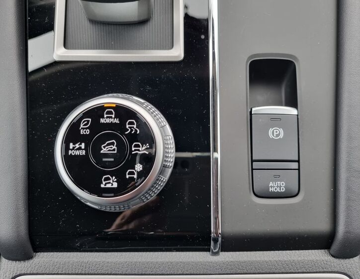 Mitsubishi Outlander 16