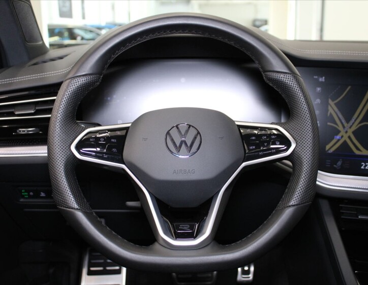 Volkswagen Touareg 9