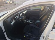 Volkswagen Passat 11