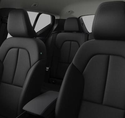 Volvo XC40 11