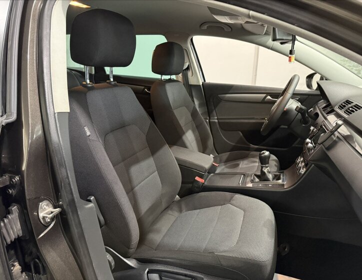 Volkswagen Passat Kombi 1,4 l 90 kw