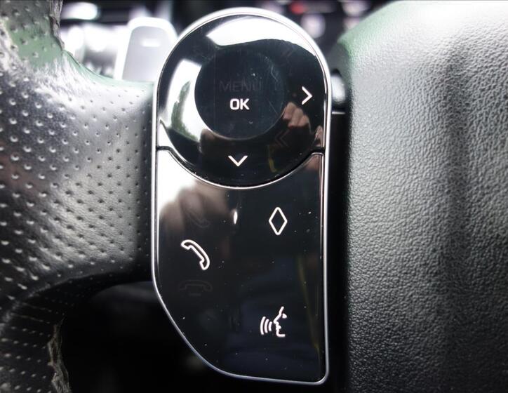 Land Rover Range Rover Velar 32