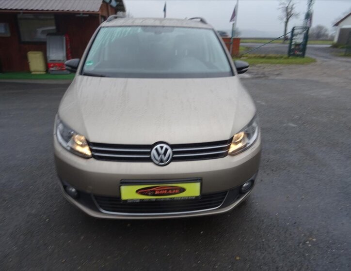 Volkswagen Touran 27