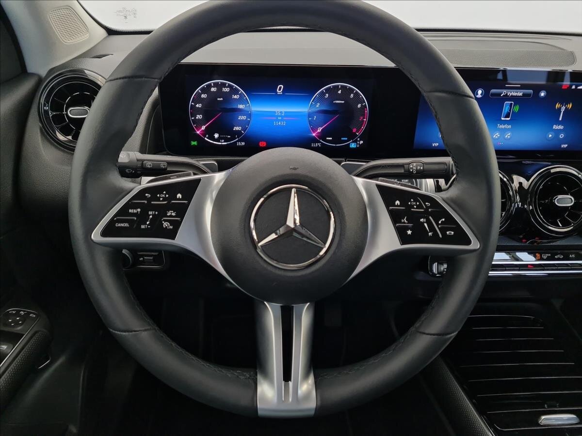 Mercedes-Benz GLB SUV 2,0 l 140 kw