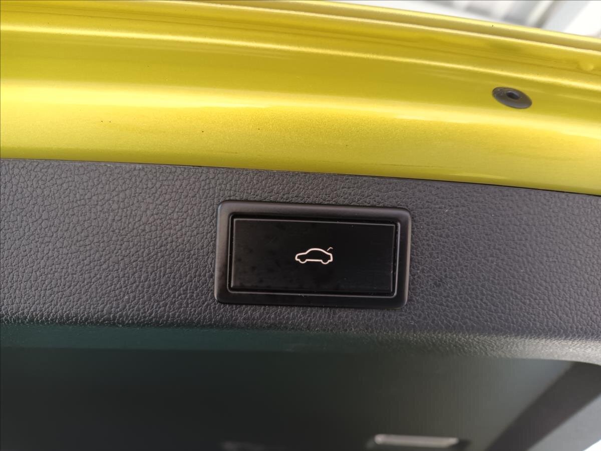 Škoda Superb Kombi 2,0 l 140 kw