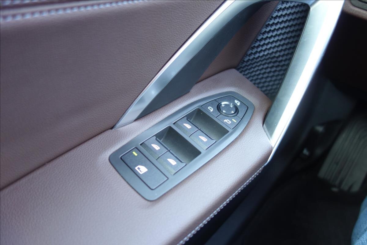 BMW X1 SUV 2,0 l 110 kw