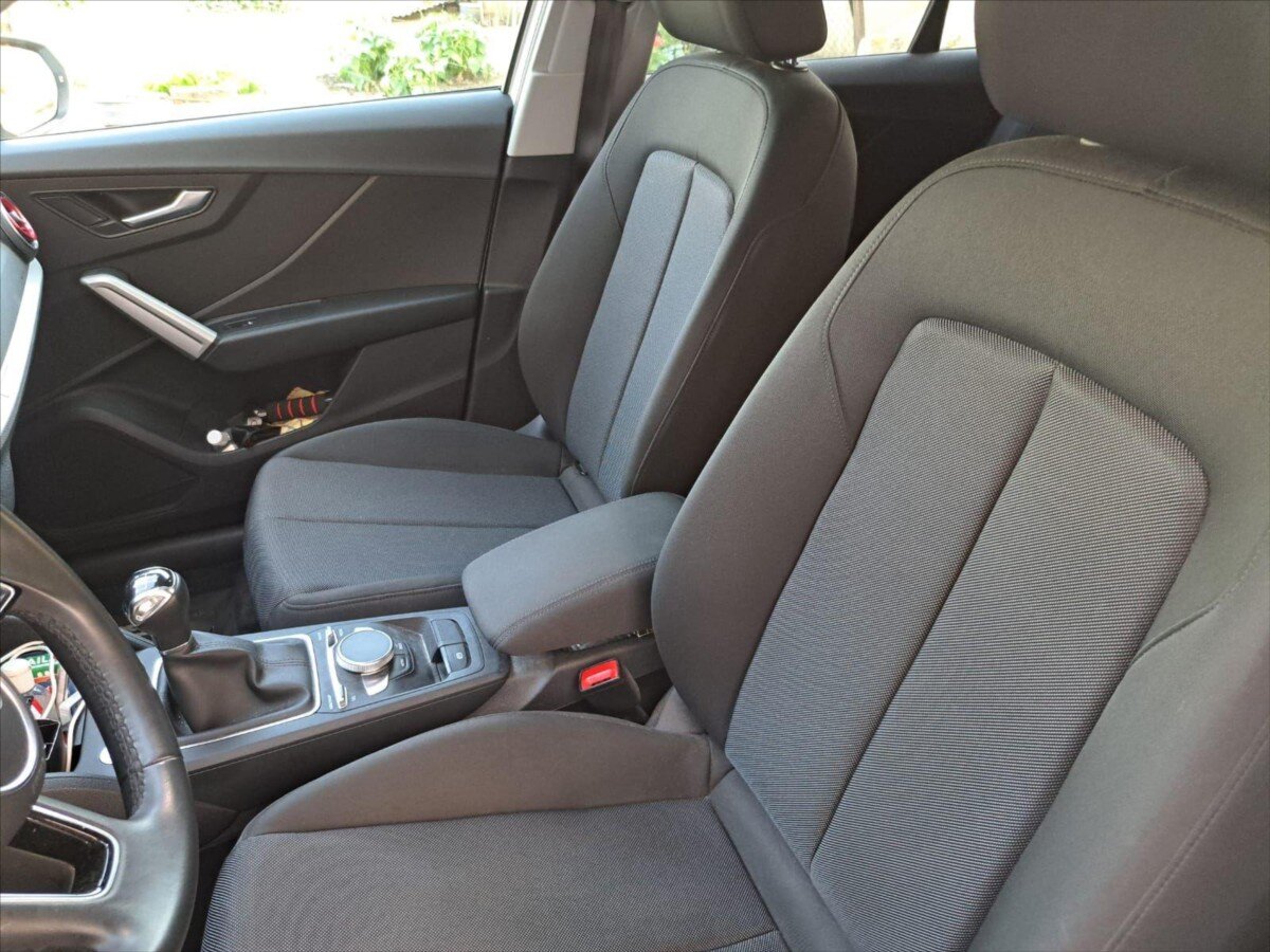 Audi Q2 Kombi 1,5 l 110 kw