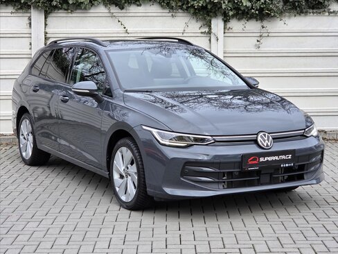 Volkswagen Golf Kombi 1,5 l 110 kw