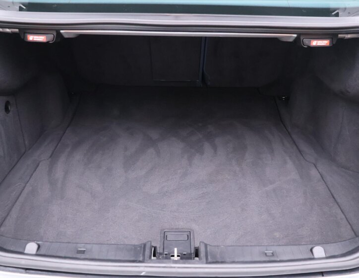 Mercedes-Benz Třídy E Sedan 2,7 l 130 kw