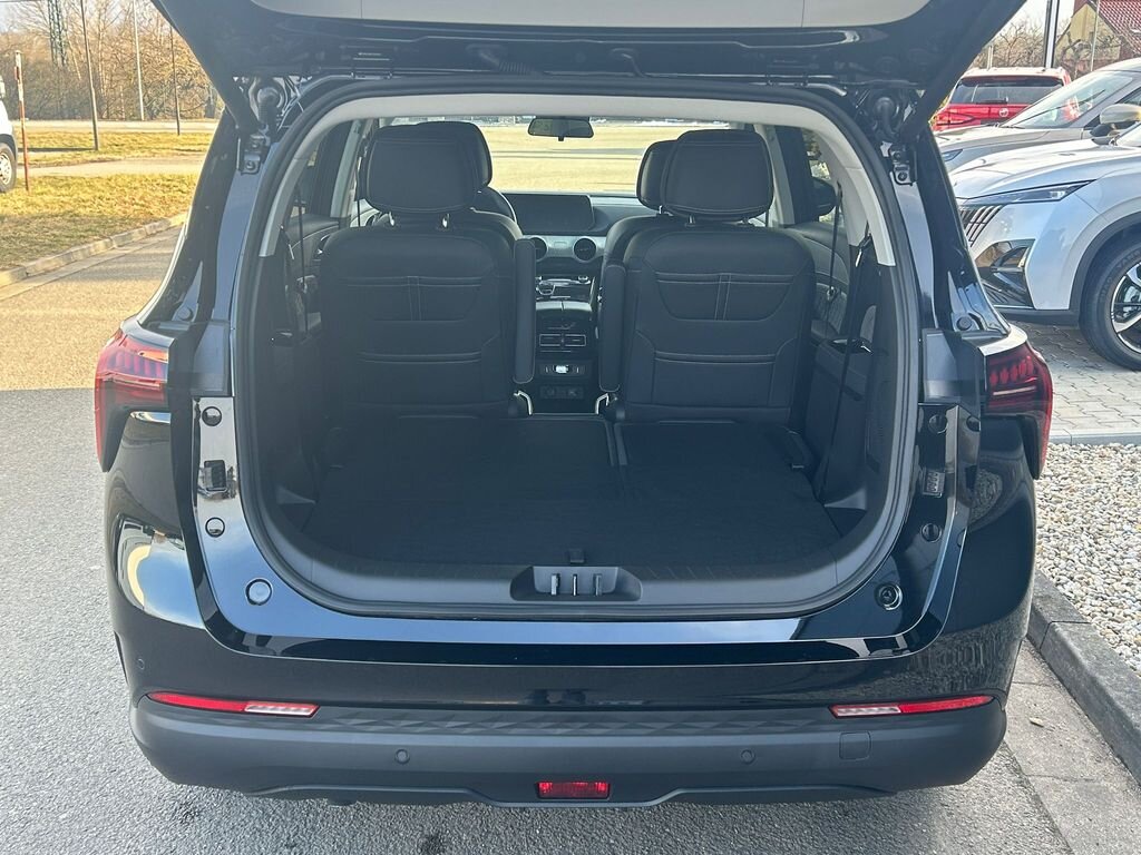 Dongfeng Ostatní MPV 1,5 l 130 kw