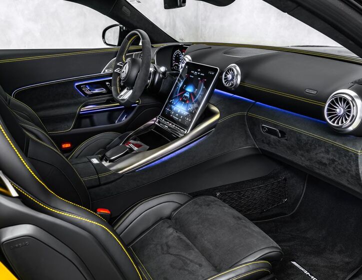 Mercedes-Benz AMG GT 14