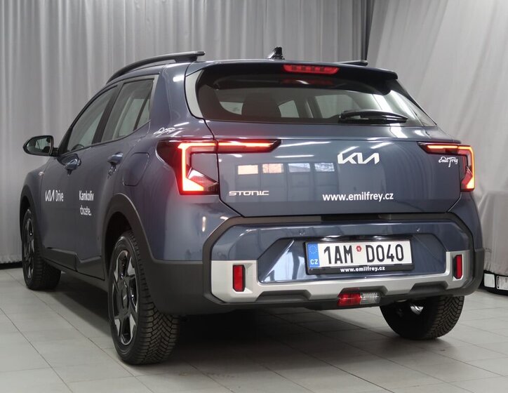KIA Stonic Hatchback 998,0 74 kw