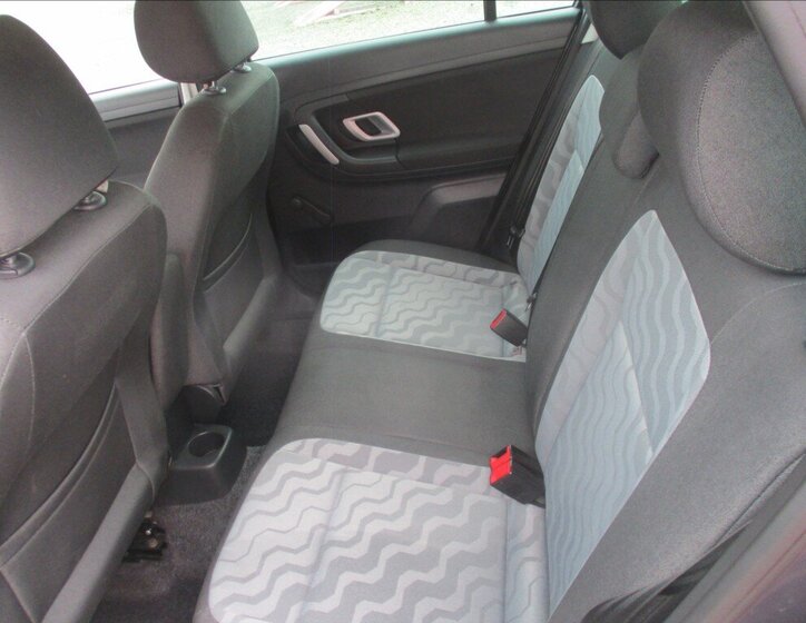 Škoda Fabia Kombi 1,4 l 63 kw