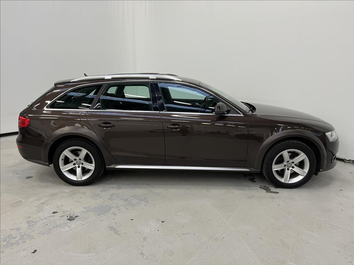 Audi A4 Allroad Kombi 2,0 l 130 kw