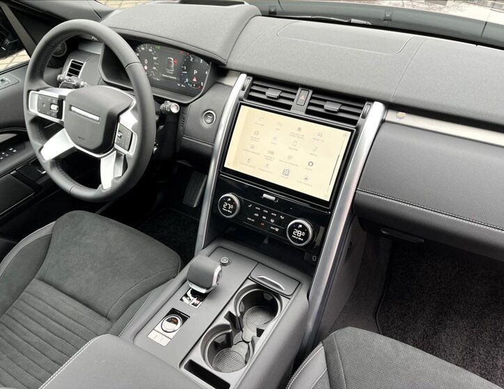 Land Rover Discovery SUV / Terénní 3,0 l 257 kw