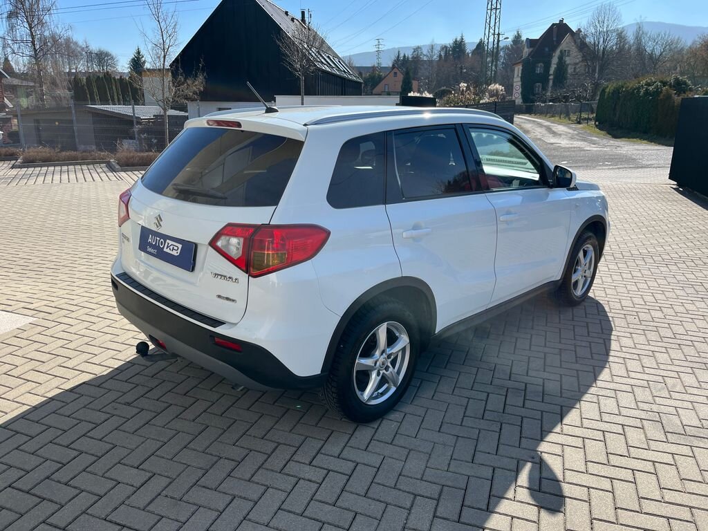 Suzuki Vitara SUV / Terénní 1,6 l 88 kw