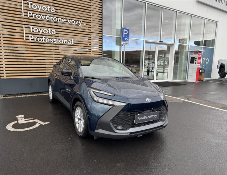 Toyota C-HR Hatchback 1,8 l 72 kw