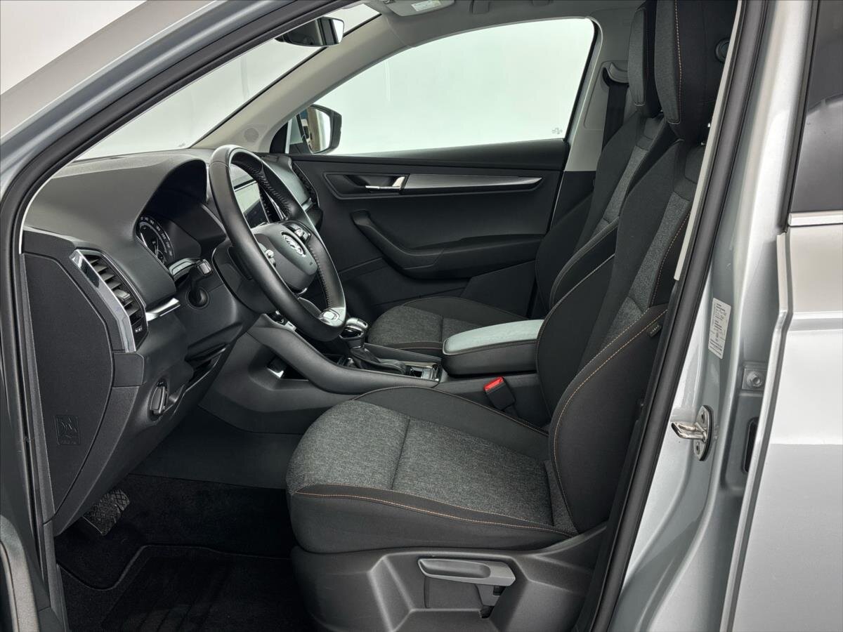 Škoda Karoq SUV / Terénní 1,5 l 110 kw