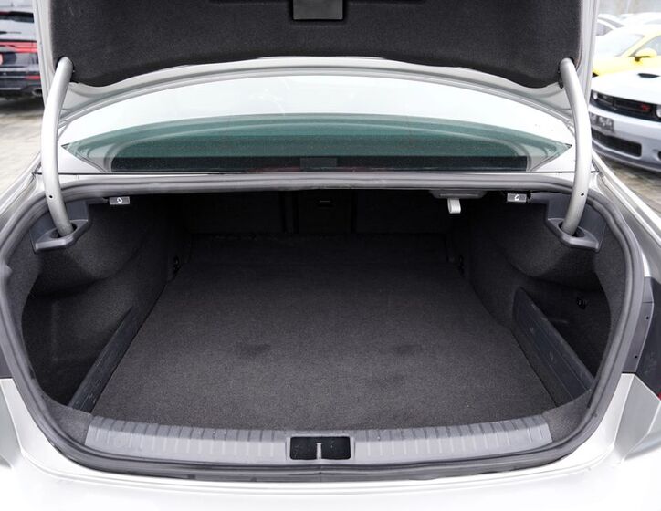 Volkswagen Passat 12