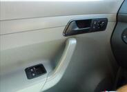 Volkswagen Caddy 25
