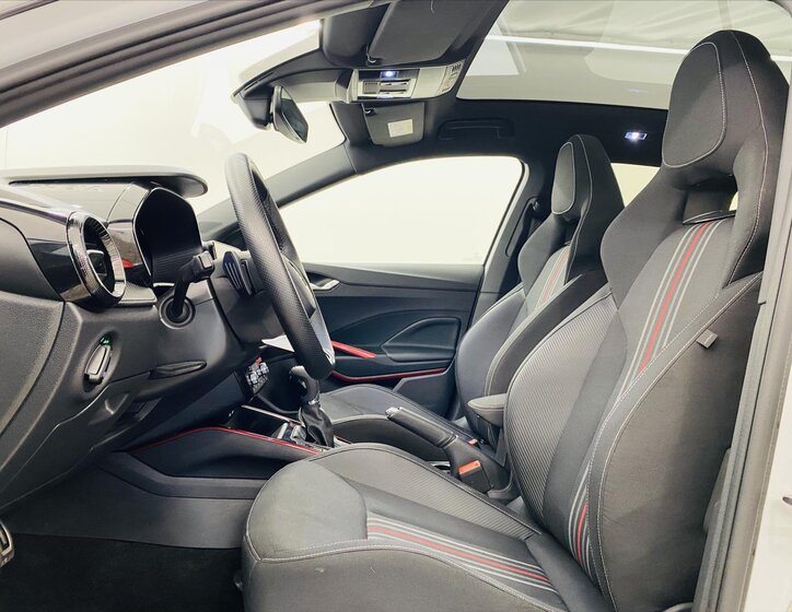 Škoda Fabia Hatchback 999,0 85 kw