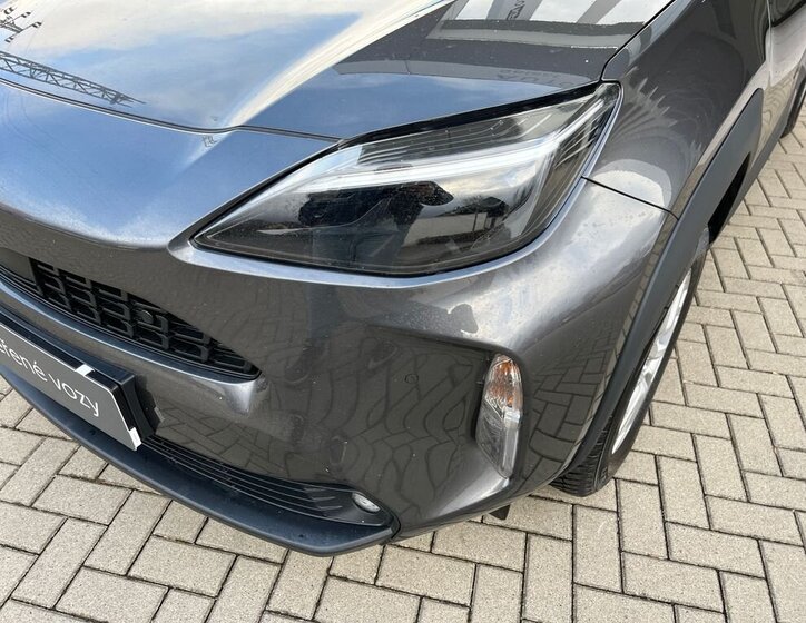 Toyota Yaris Cross 10