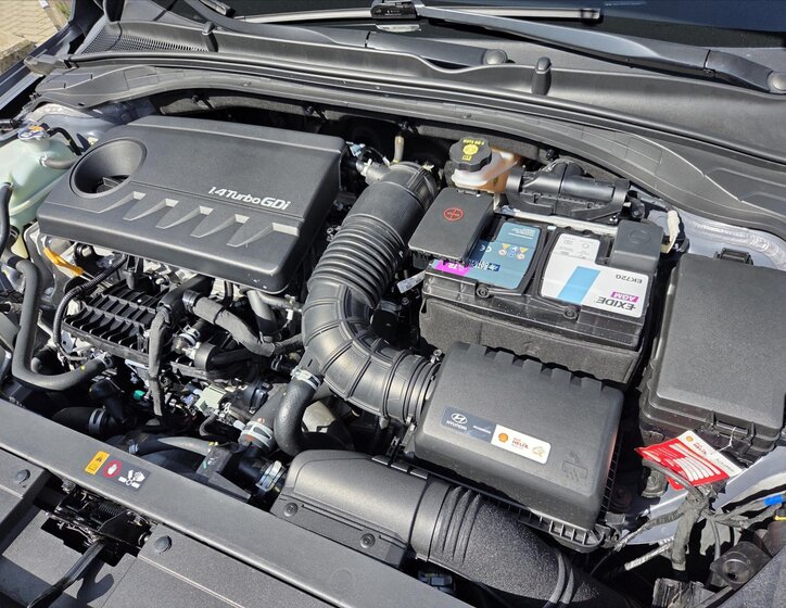 Hyundai i30 Hatchback 1,4 l 103 kw