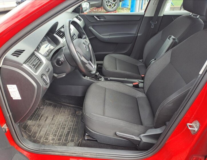 Škoda Rapid Liftback 1,2 l 81 kw