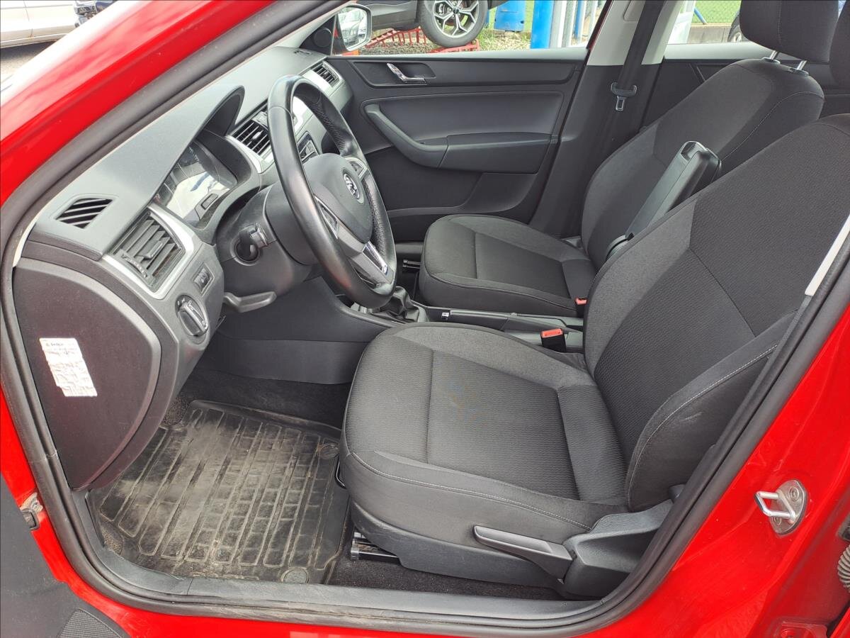 Škoda Rapid Liftback 1,2 l 81 kw