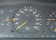 Mercedes-Benz Třídy E 11