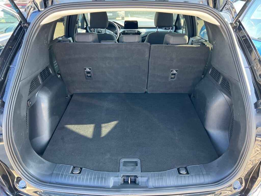 Ford Kuga SUV / Terénní 2,5 l 112 kw