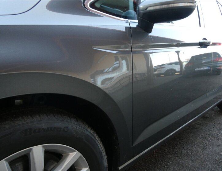 Volkswagen Touran MPV 2,0 l 110 kw