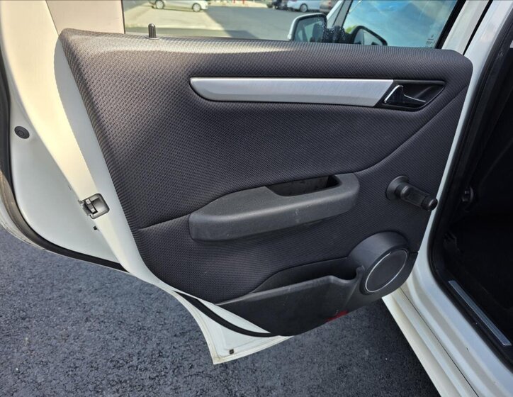 Mercedes-Benz Třídy A Kombi 1,5 l 70 kw