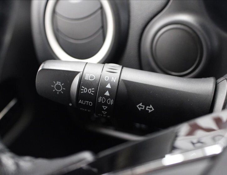 Mitsubishi Space Star Hatchback 1,2 l 59 kw