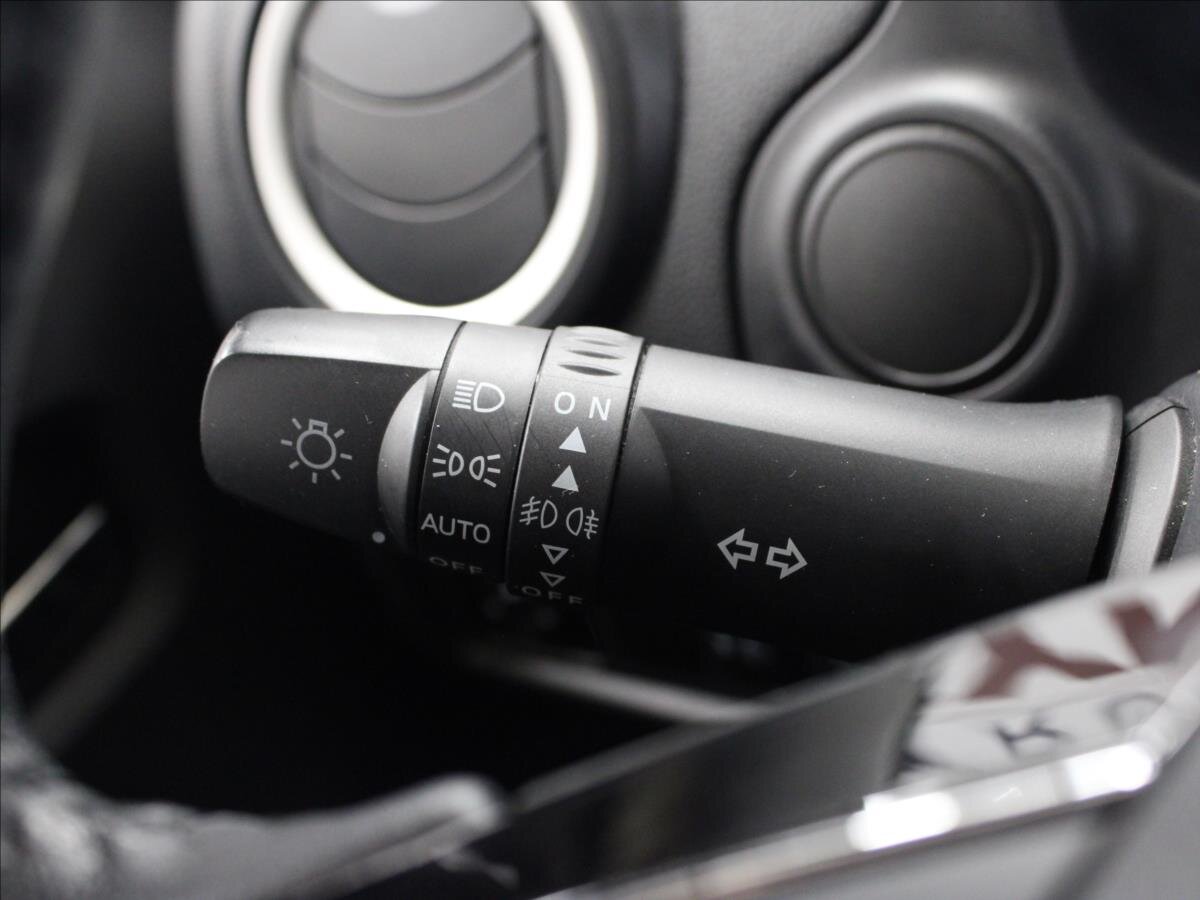 Mitsubishi Space Star Hatchback 1,2 l 59 kw