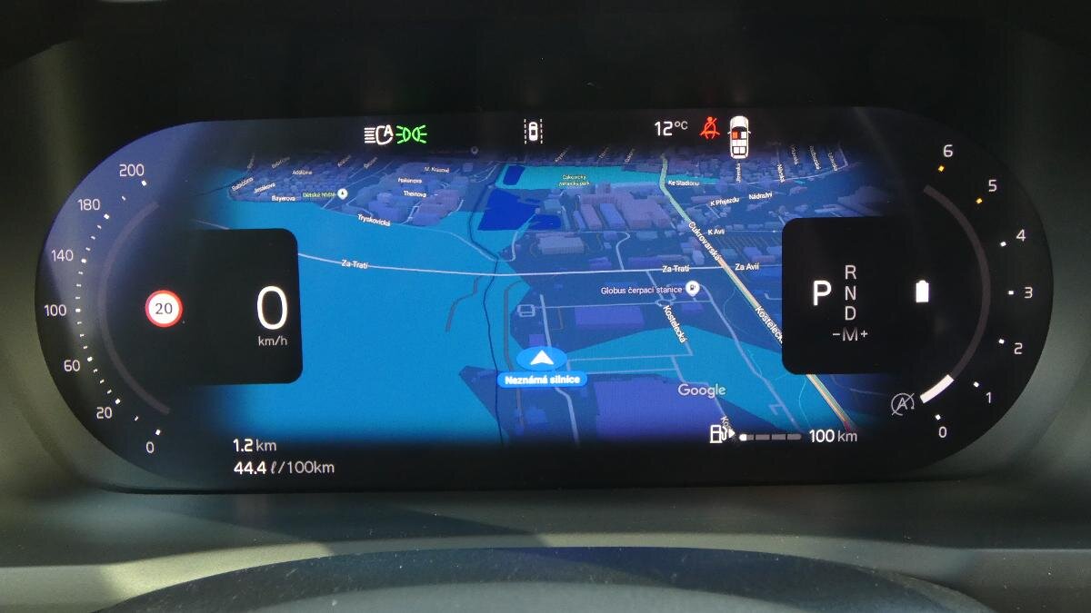 Volvo XC90 SUV / Terénní 2,0 l 173 kw