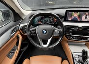 BMW Řada 5 Kombi 3,0 l 210 kw