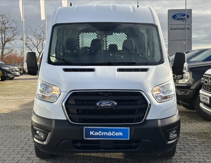 Ford Transit 8